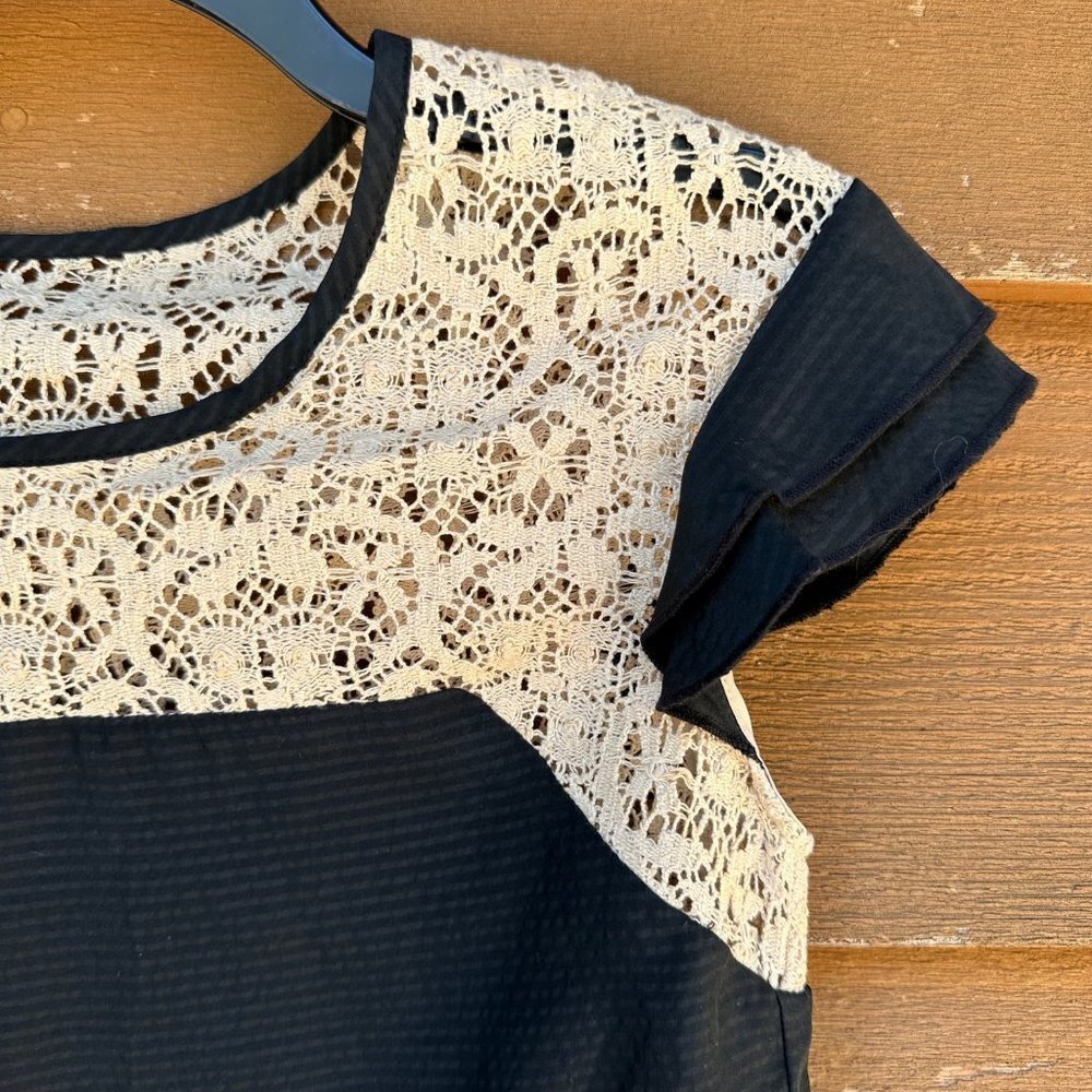 Corey Lynn Calter Black Silk Lace Top Women’s Shirt Size 0 - Picture 3 of 10